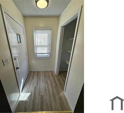 3 bed, 1800 sqft, $2,400 — Photo 4