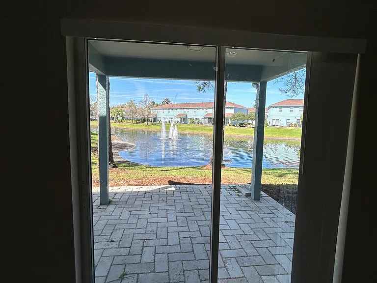 2304 Bexley Pl — Photo 10