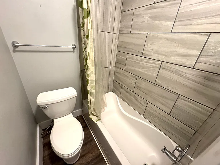 1242 Cottage Ave — Photo 26
