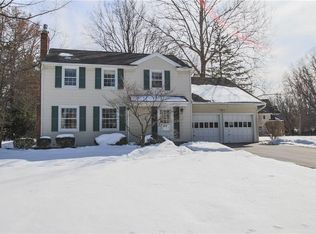 21 Babcock Dr, Rochester, NY 14610