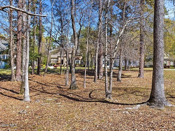 3rd image of 75 Plantation Passage Drive SE
