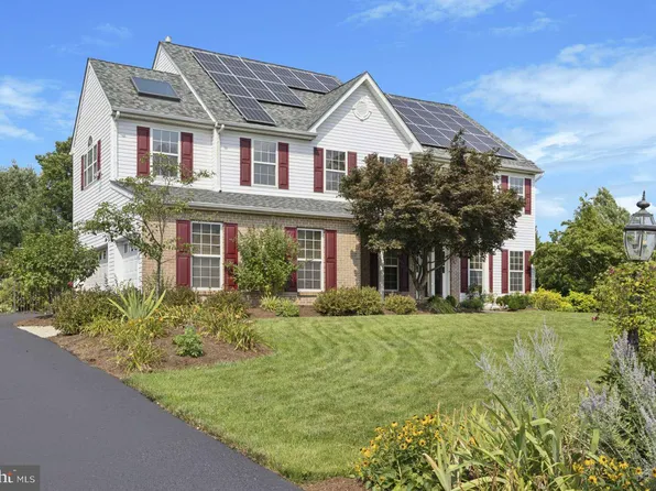 4373 Annandale Dr, Schwenksville, PA 19473