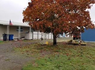 8778 Cascade Hwy NE, Silverton, OR 97381