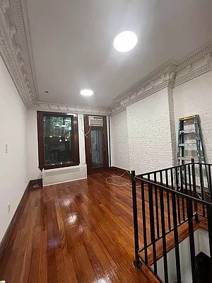 Rented by MOTION New York | media 14