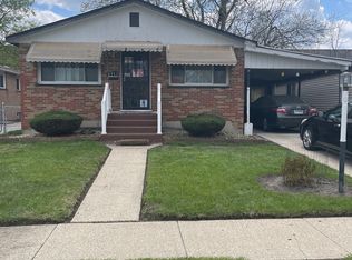 3711 Maxey Ct, Robbins, IL 60472