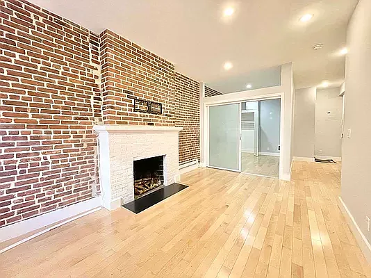 Rented by Douglas Elliman | media 17