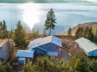 60 Eagen Ln, Hope, ID 83836