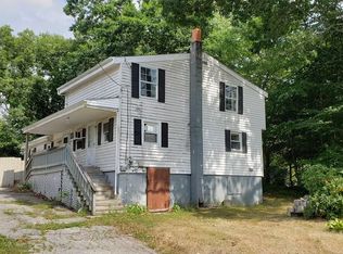 8 Oakmont St, Webster, MA 01570