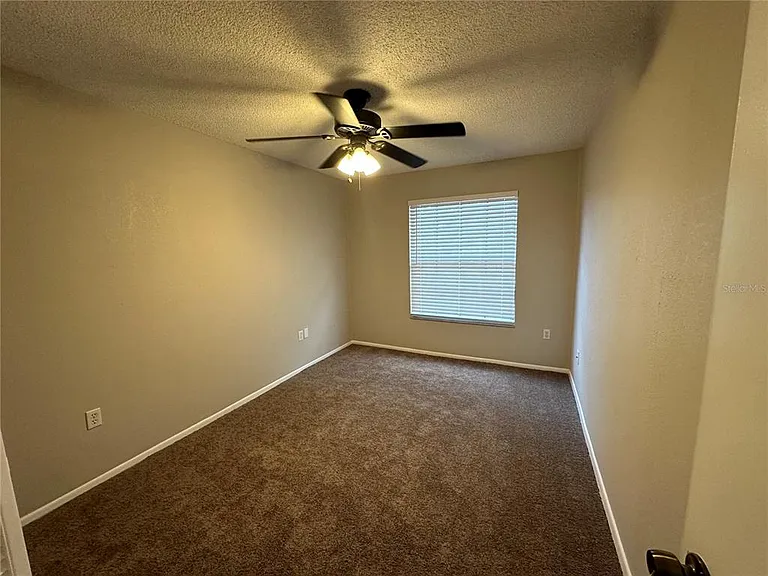 6020 Village Cir #6020 — Photo 6
