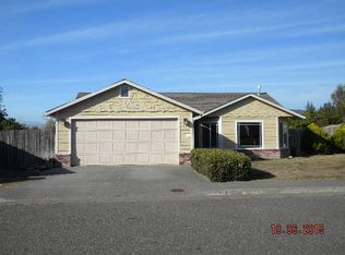 3154 Cheryl Ln, Fortuna, CA 95540