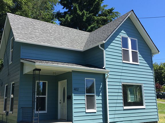 2nd image of 402 Quince St NE