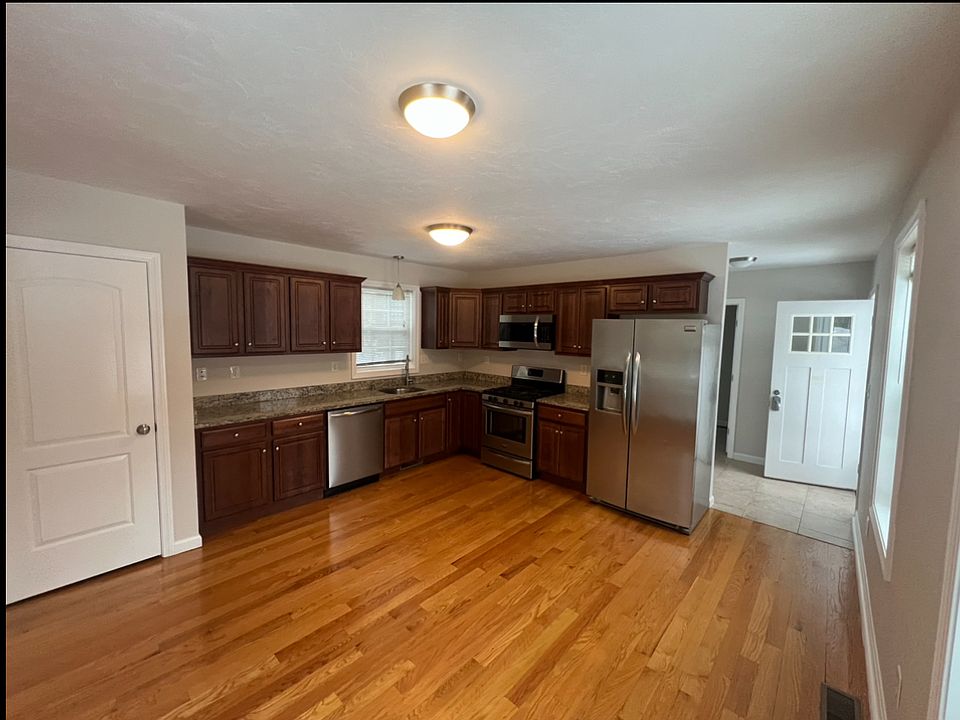 265 Dunstable Rd, Tyngsboro, MA 01879 Zillow