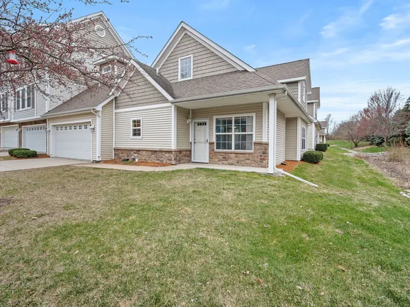 4306 154th St, Urbandale, IA 50323