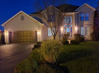 3057 Derby Ct, Aurora, IL 60502