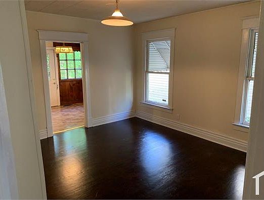 5th image of 3109 Dumesnil St