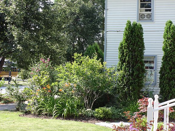 2nd image of 208 S Garfield Ave