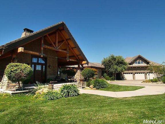 2nd image of 10701 Amerine Ln