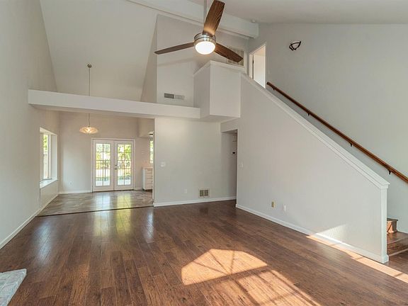 4th image of 9607 N 10th St
