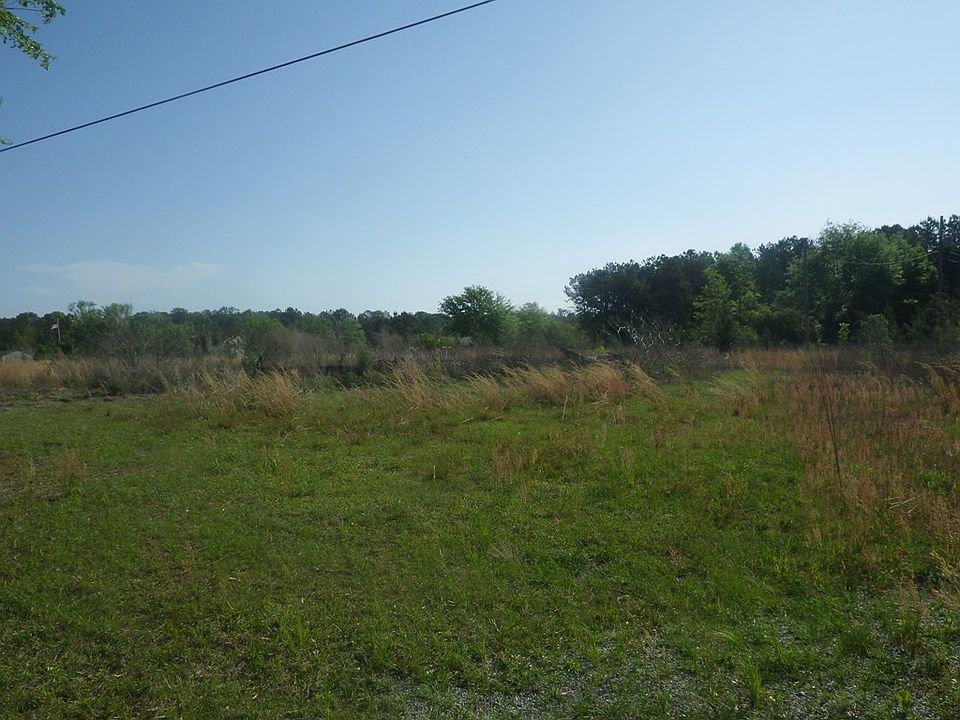 2nd image of 18 McClure Rd