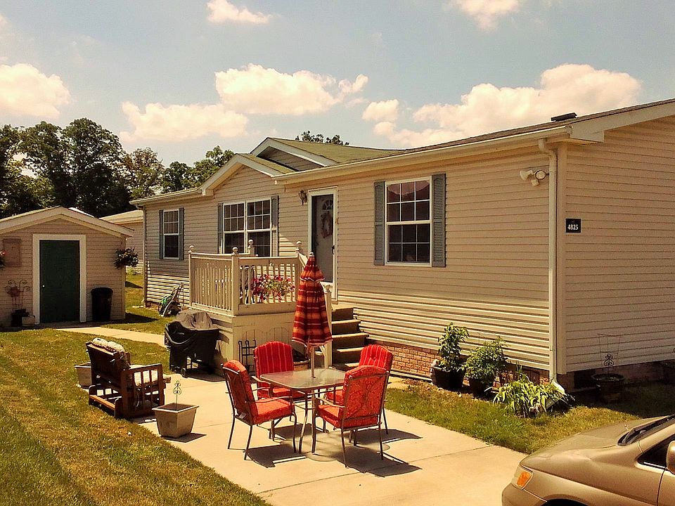 1st image of 4825 Othello Ln
