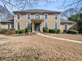 3332 Aylesbury Ct NE, Roswell, GA 30075