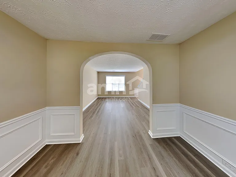 2380 Winthrope Way Dr — Photo 9