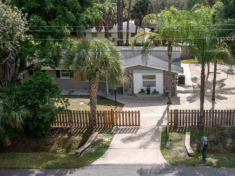6115 Carlton Ave — Photo 66