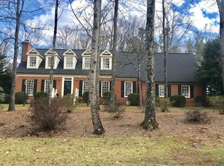 408 E Fox Den Dr, Knoxville, TN 37934