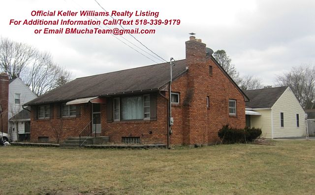 1st image of 15 Woodruff Dr