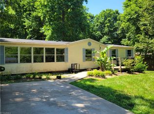 247 Brushy Dr, Lexington, NC 27295