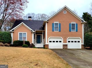 2110 Glenellen Dr NW, Kennesaw, GA 30152