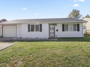 1405 W Beardsley Ave, Urbana, IL