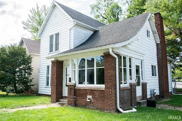 1st image of 917 W North St