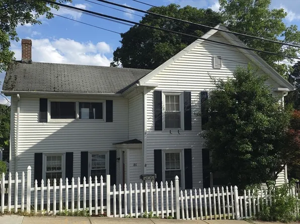 86 Rice St, Marlborough, MA 01752