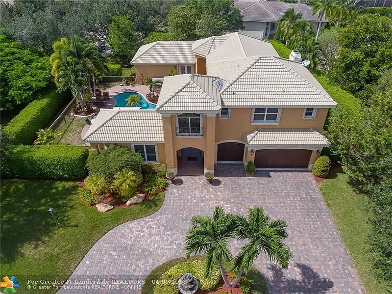 1st image of 6441 NW 103rd Ln