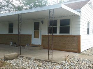 1798 Highlawn Ct, Decatur, IL 62522