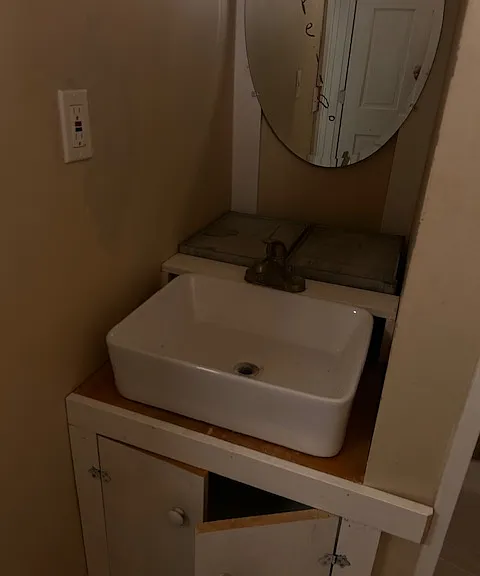 505 E Hanna St #3 — Photo 7