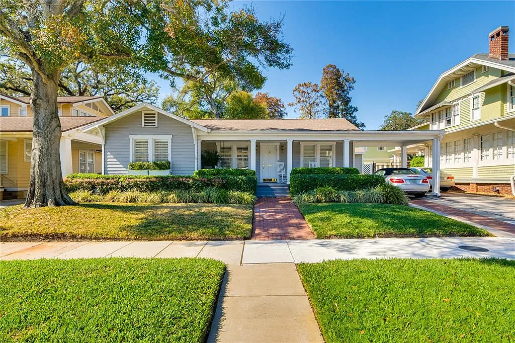 4 bed, 2.0 bath, 2344 sqft, $8,500 — Photo 2