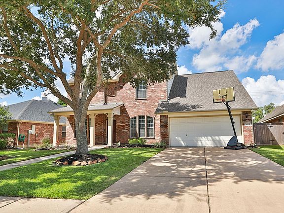 4th image of 1123 Morning Creek Ln