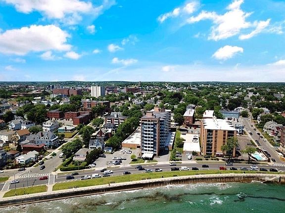 2nd image of 300 Lynn Shore Dr APT 209