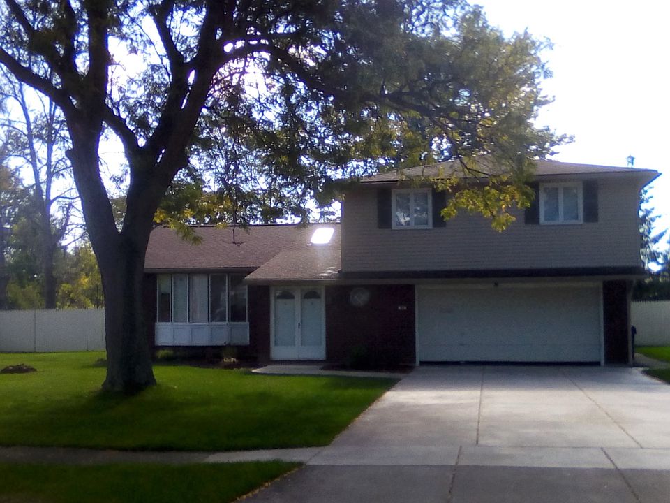 1st image of 99 Southwind Trl
