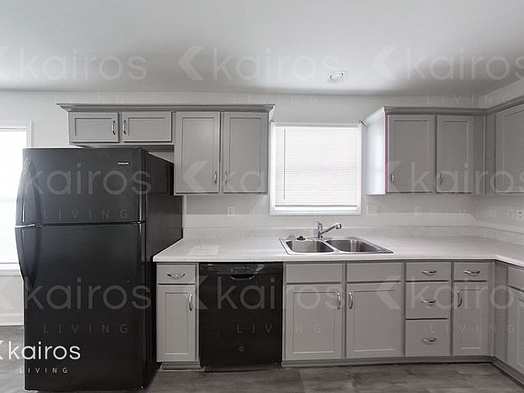 5th image of 147 Wexford Way