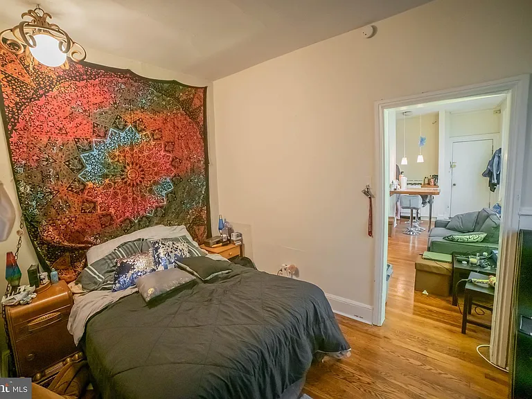 257 S 20th St #2R — Photo 7