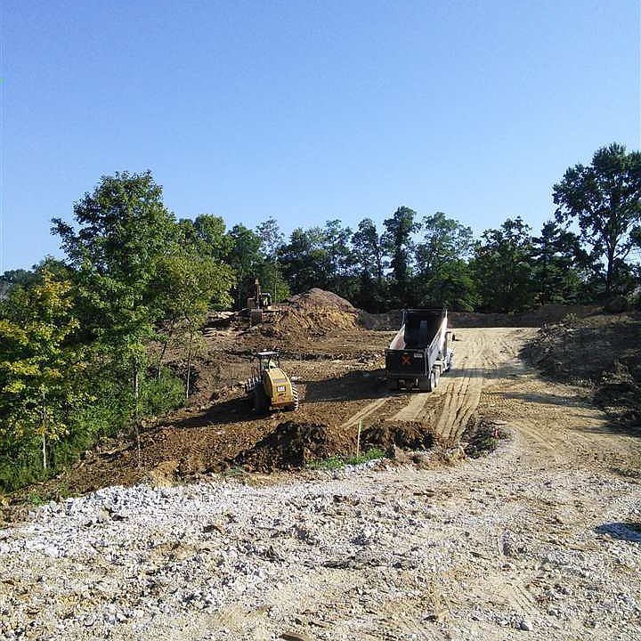 2nd image of 194 Kruempelman Dr