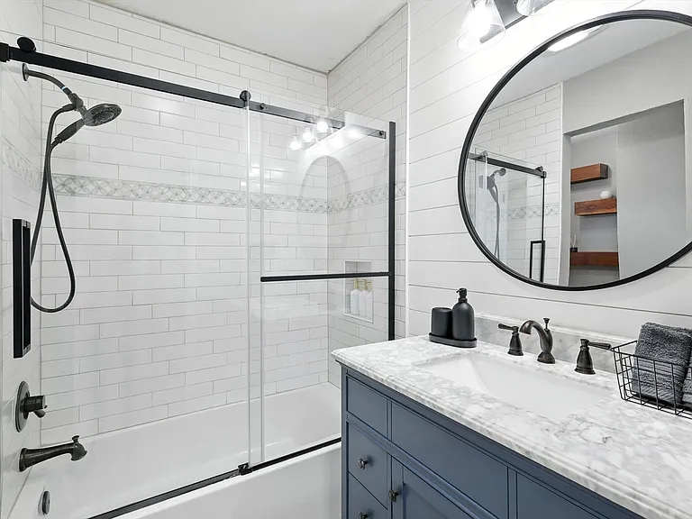 749 Western Trl — Photo 29