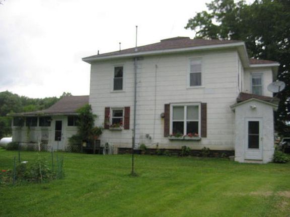 2nd image of 6897 Main St