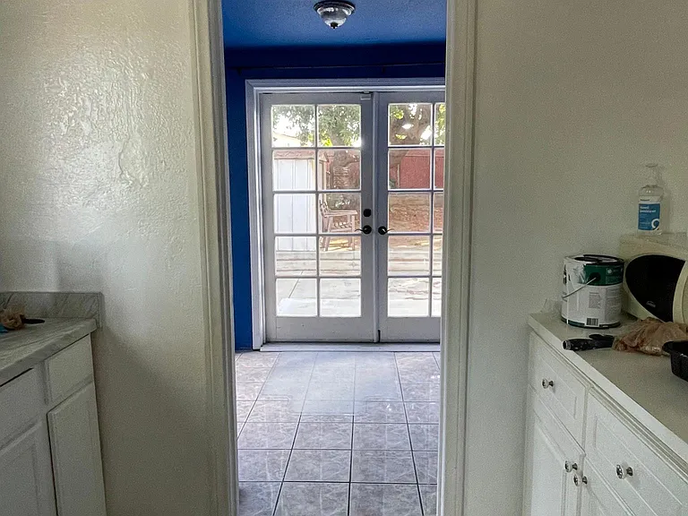 228 S Arizona Ave — Photo 8