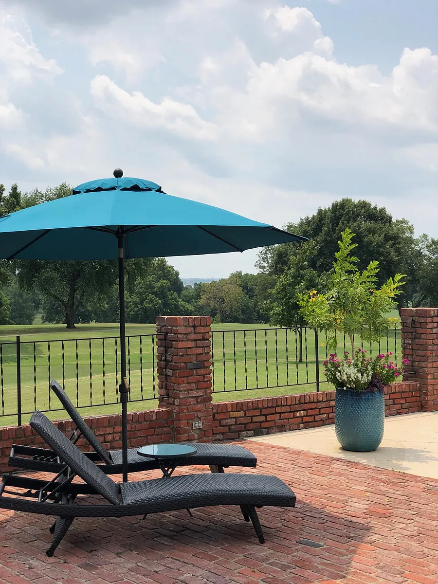 Golf course views - 523 Fairway Dr