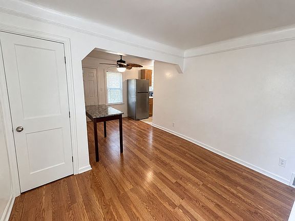 5th image of 5759 Radnor St