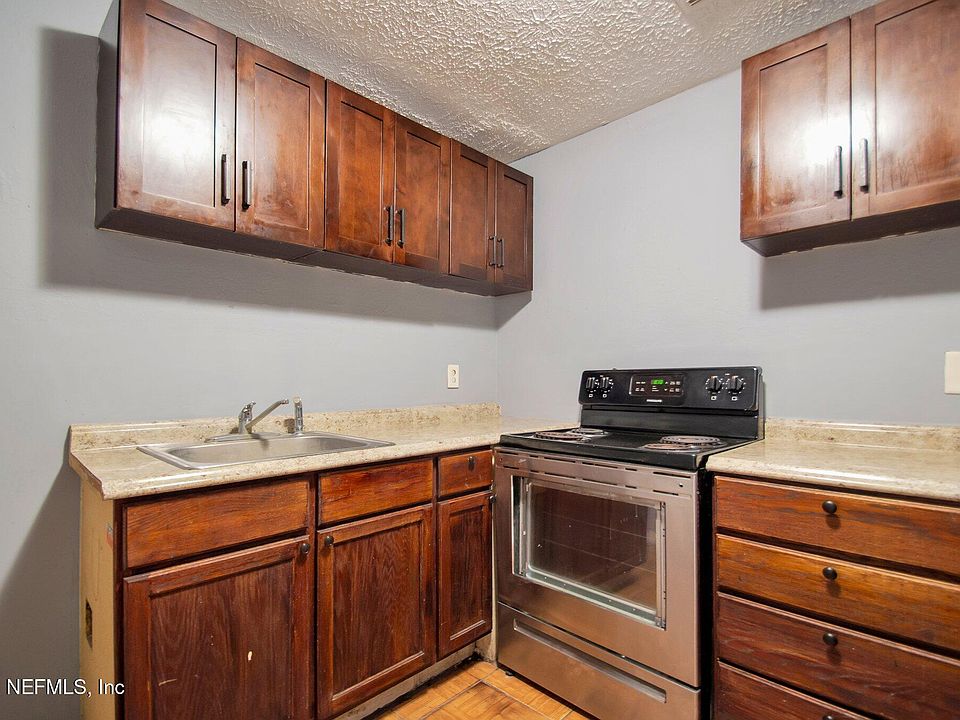 1st image of 5926 DUNMIRE Avenue